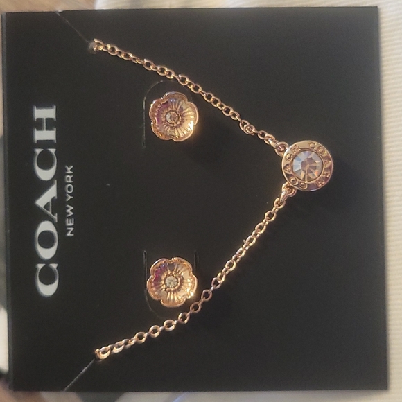 COACH open circle necklace with tea rose studs - Picture 2 of 5